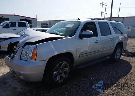 2011 GMC Yukon Xl 1500 Slt z USA, uszkodzony, nr VIN 1GKS1KE0XBR221926
